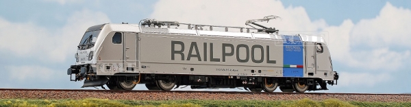 60690 ACME E-Lok TRAXX 3   494 577 der RAILPOOL